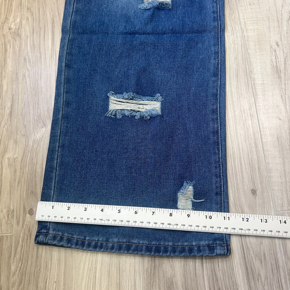 Shein Women's Baggy Distressed Flared Jeans Size W30 - Picture 4 of 9